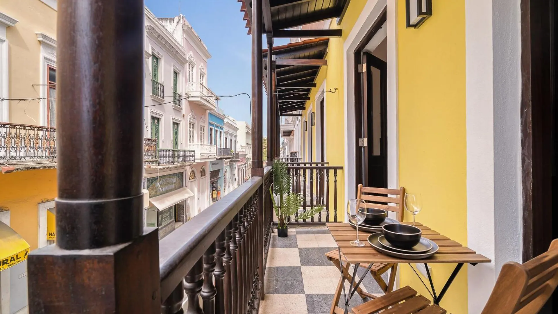 Soho House Private Patio Apartment San Juan